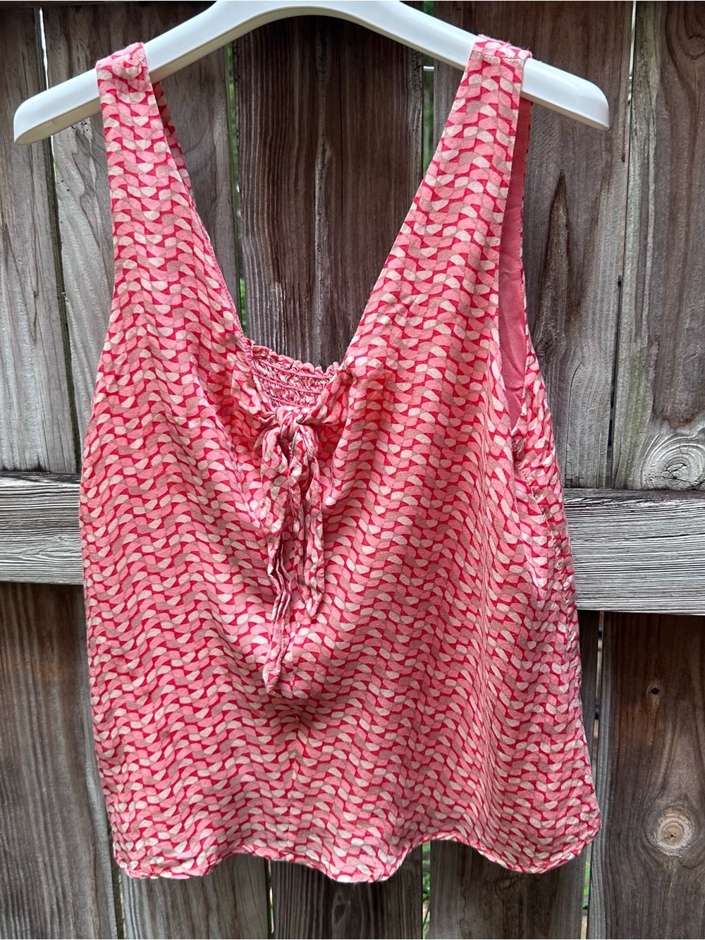 Anthropologie Coral and Cream Printed Tie-Back Camisole